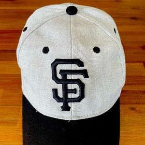 San Francisco Giants SnapBack Dignity Health Two Tone Hat